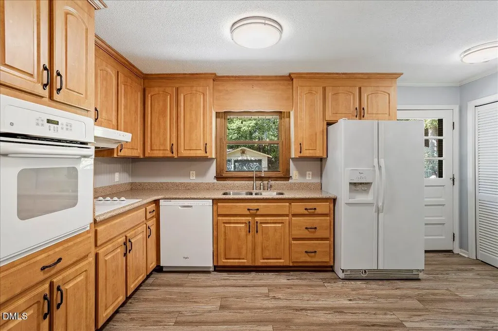 1621 Stonehurst Road Raleigh NC 27607
