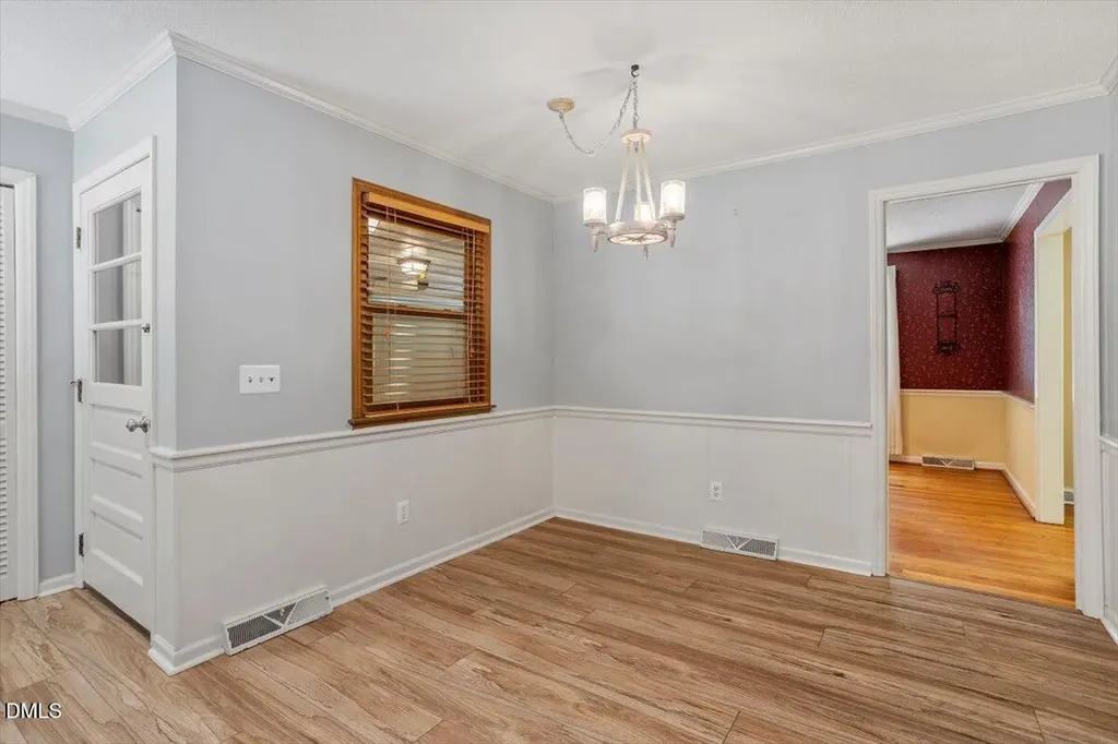 1621 Stonehurst Road Raleigh NC 27607