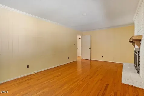 1621 Stonehurst Road Raleigh NC 27607