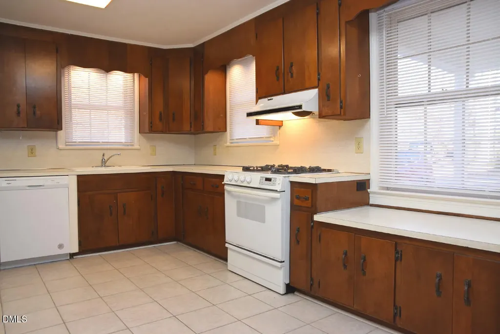 317 Grand Avenue Raleigh NC 27606