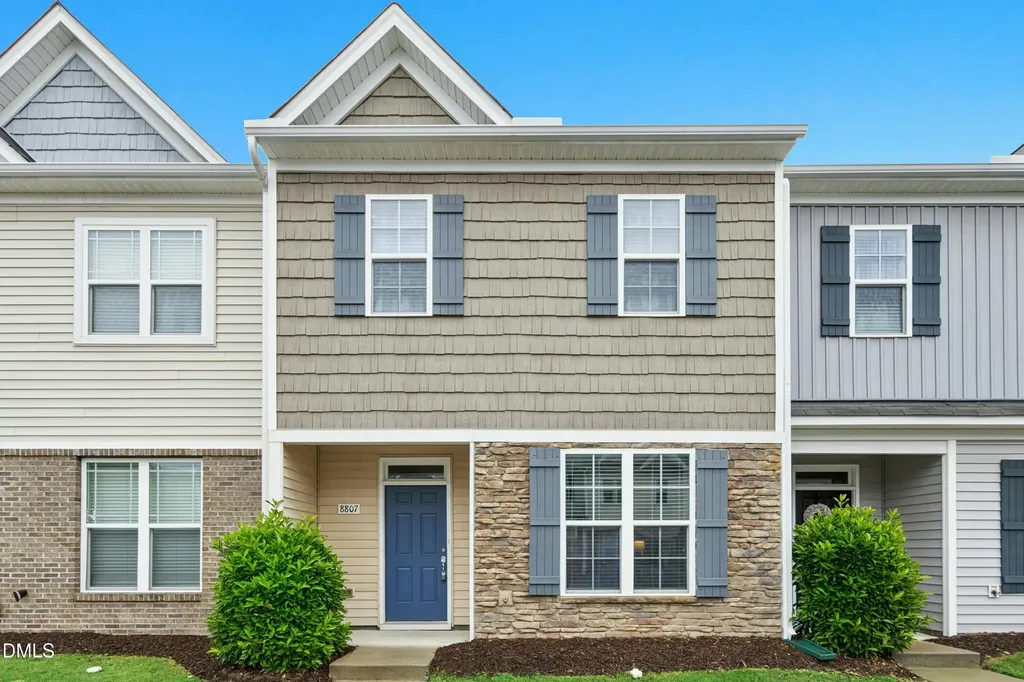 8807 Commons Townes Drive Raleigh NC 27616