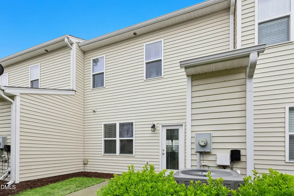 8807 Commons Townes Drive Raleigh NC 27616