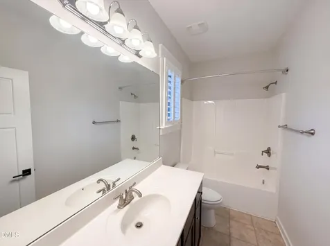644 Ashe Lake Way Fuquay Varina NC 27526