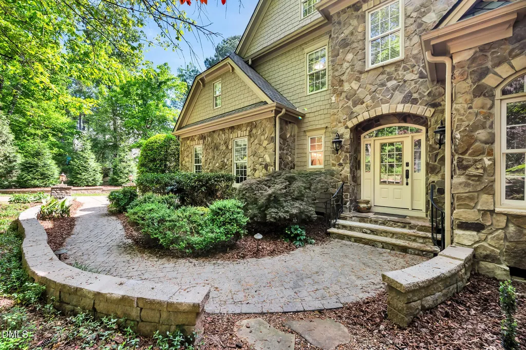 10002 Adirondack Way Chapel Hill NC 27517