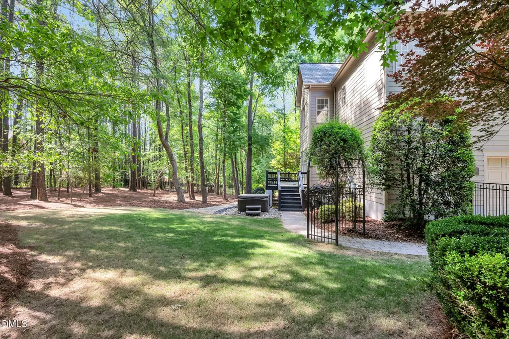 10002 Adirondack Way Chapel Hill NC 27517