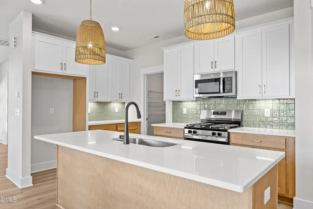 749 Central Park Drive Raleigh NC 27604