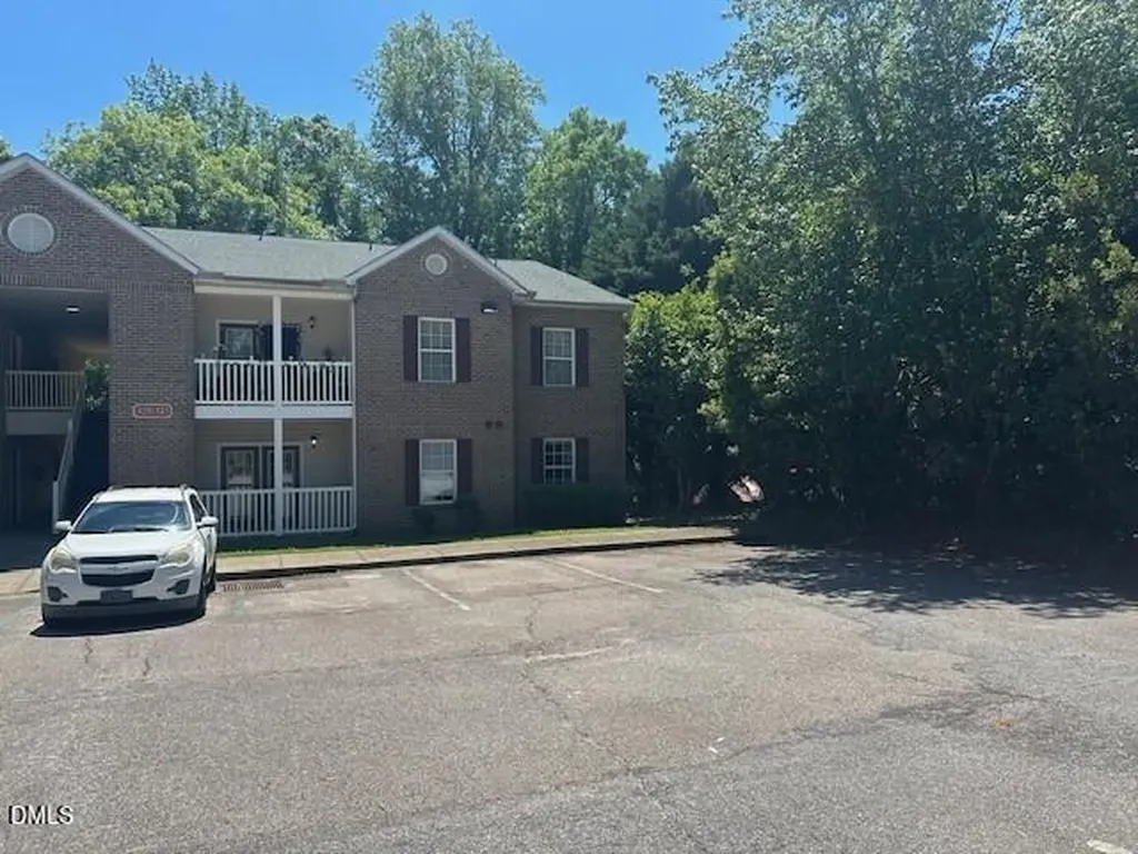 329 N Church Street Clayton NC 27520
