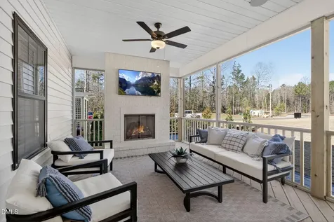 172 Merritt Lk Avenue Zebulon NC 27597