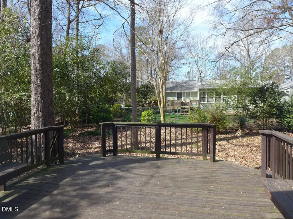 424 Ridgefield Road Chapel Hill NC 27517