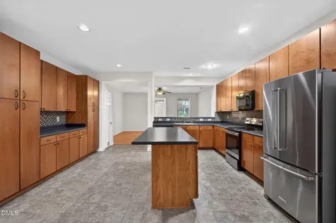 3018 Freeport Drive Cary NC 27519