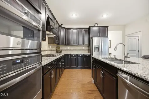 412 Hopwood Way Apex NC 27523