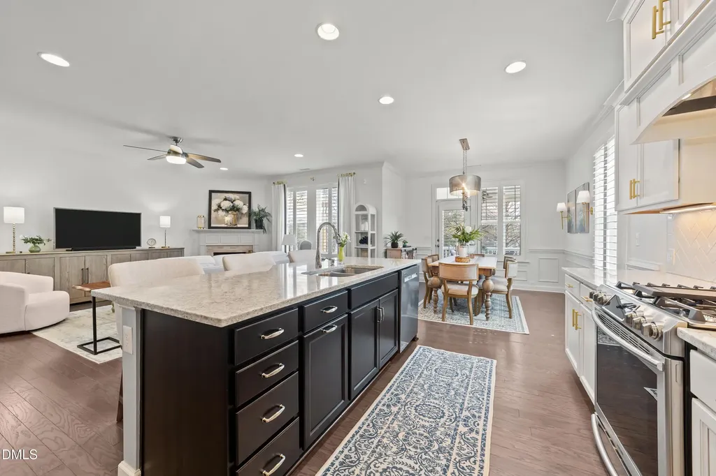 734 Kerr Lake Drive Fuquay Varina NC 27526