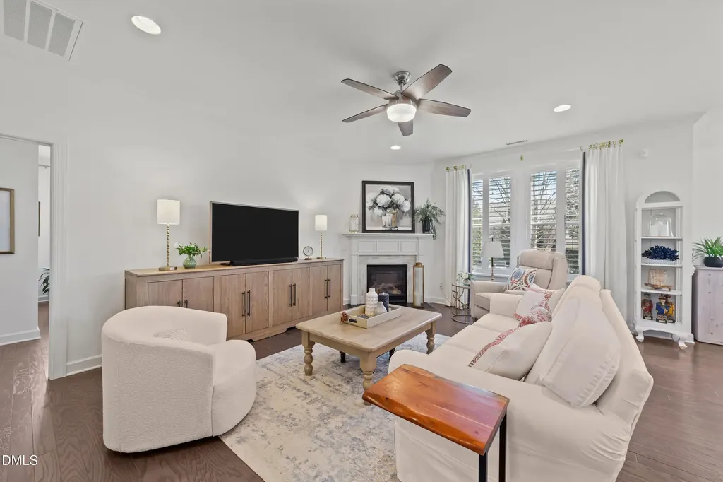 734 Kerr Lake Drive Fuquay Varina NC 27526