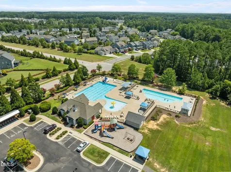 734 Kerr Lake Drive Fuquay Varina NC 27526