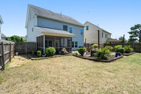 1324 Forest Fern Lane Fuquay Varina NC 27526