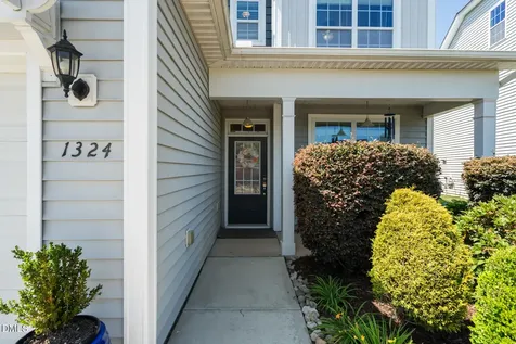 1324 Forest Fern Lane Fuquay Varina NC 27526