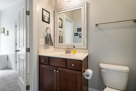1324 Forest Fern Lane Fuquay Varina NC 27526