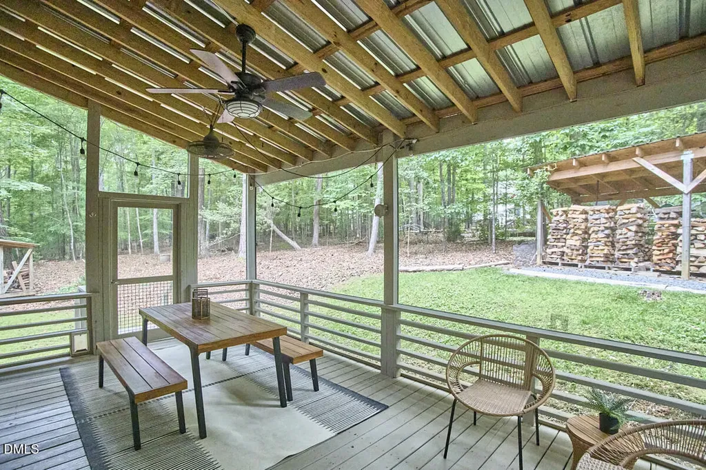 1311 Tallyho Trail Chapel Hill NC 27516