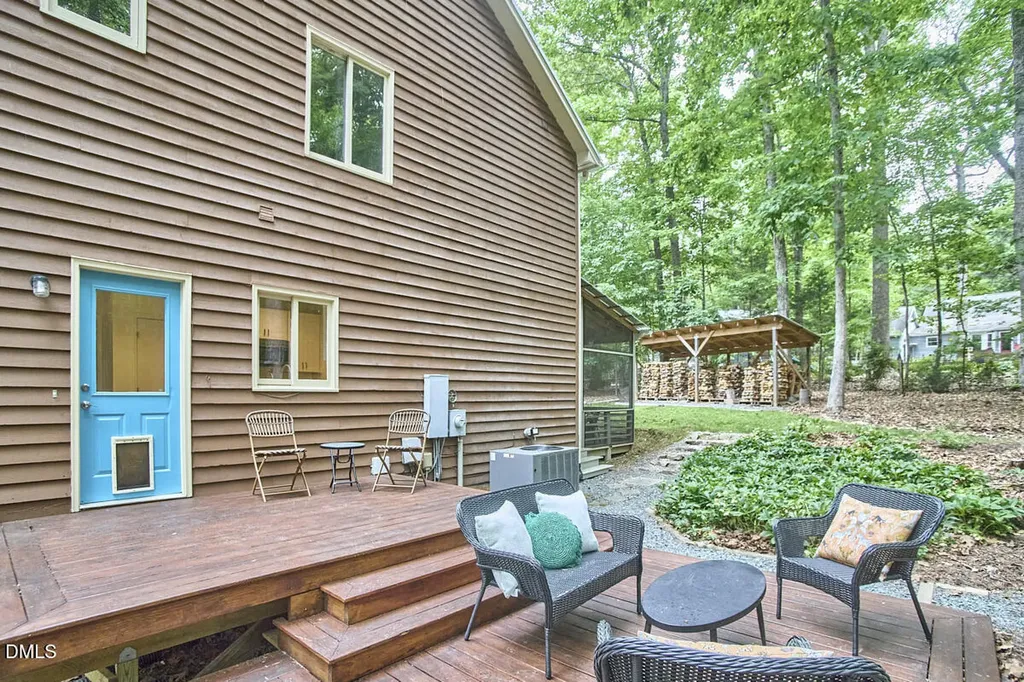 1311 Tallyho Trail Chapel Hill NC 27516