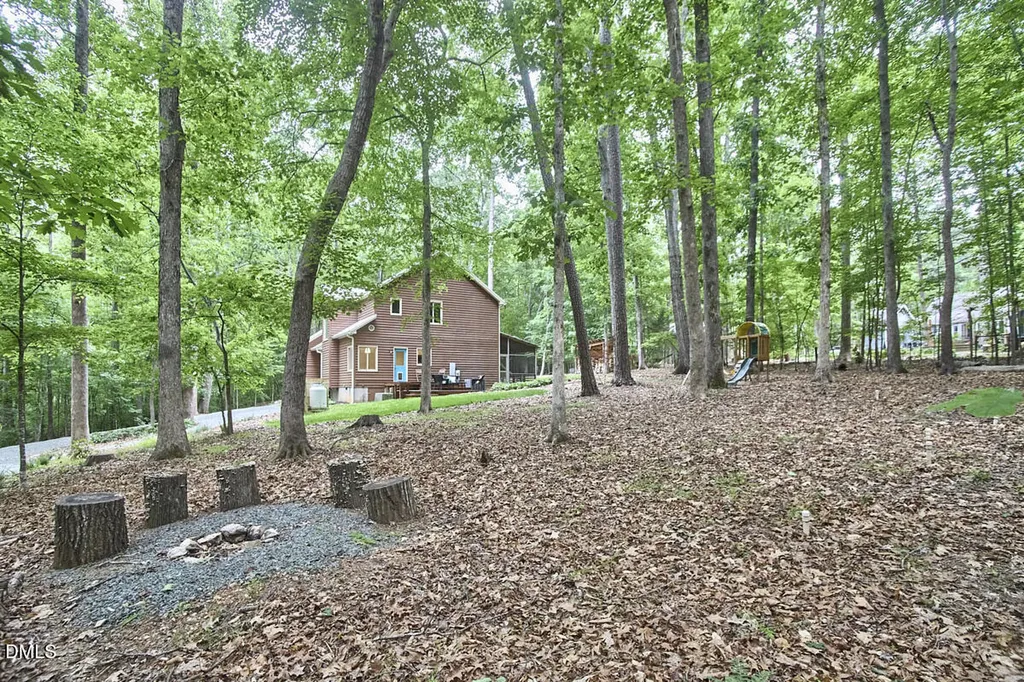 1311 Tallyho Trail Chapel Hill NC 27516
