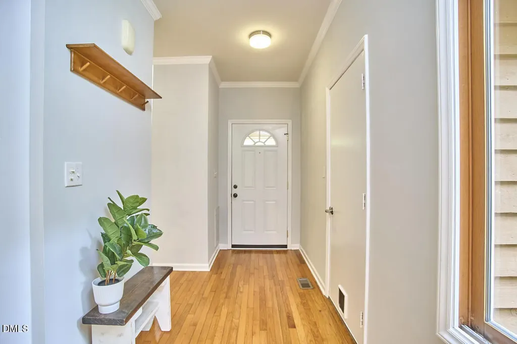 1311 Tallyho Trail Chapel Hill NC 27516