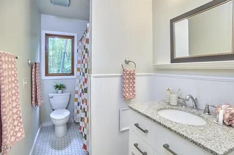 1311 Tallyho Trail Chapel Hill NC 27516