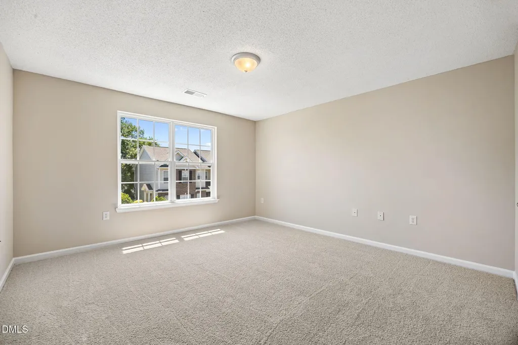379 E Willhaven Drive Fuquay Varina NC 27526