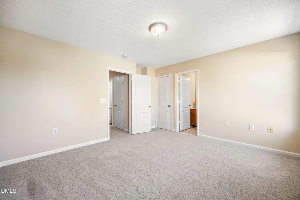379 E Willhaven Drive Fuquay Varina NC 27526