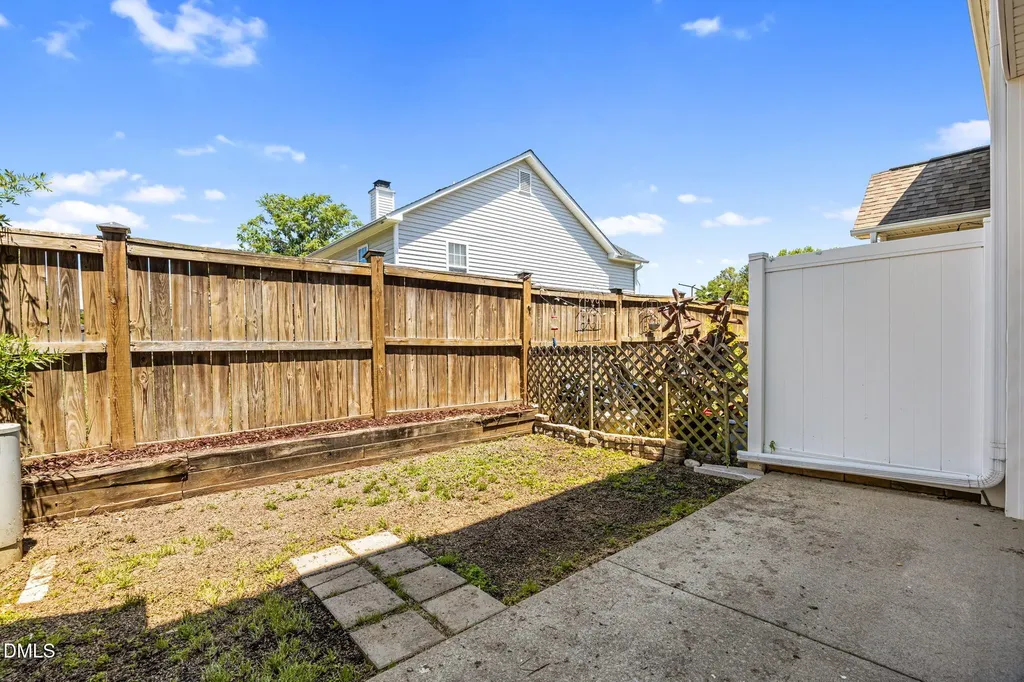 379 E Willhaven Drive Fuquay Varina NC 27526