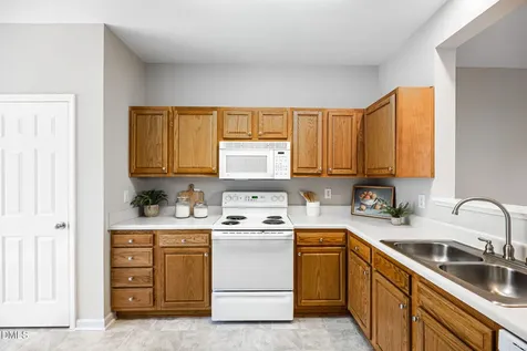 379 E Willhaven Drive Fuquay Varina NC 27526