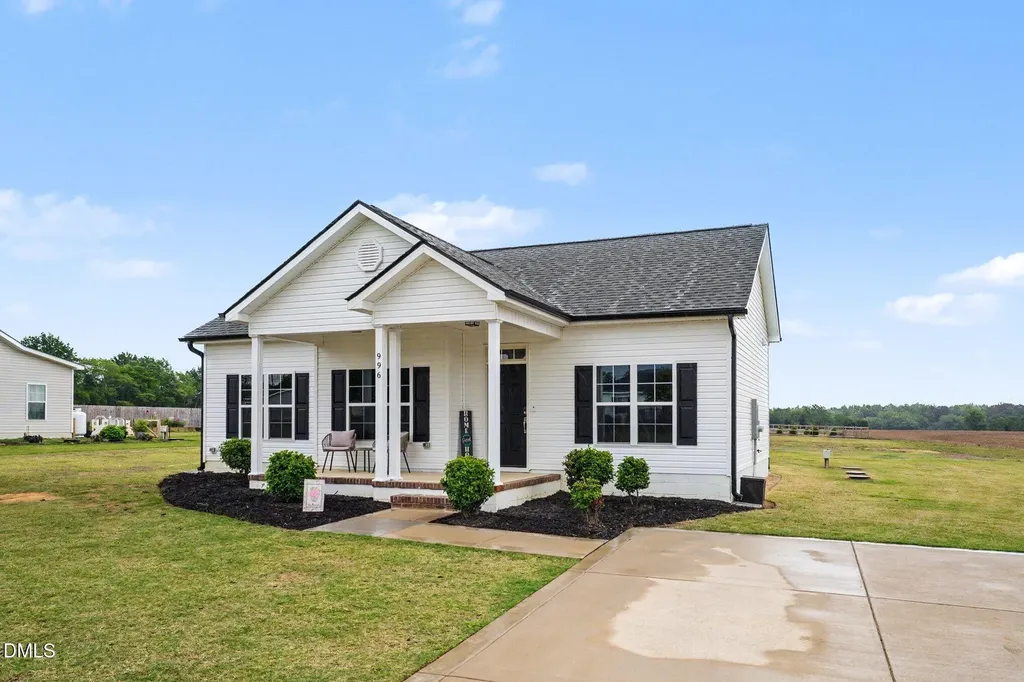 996 Red Hill Church Road Dunn NC 28334