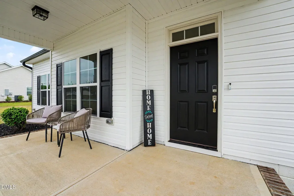 996 Red Hill Church Road Dunn NC 28334