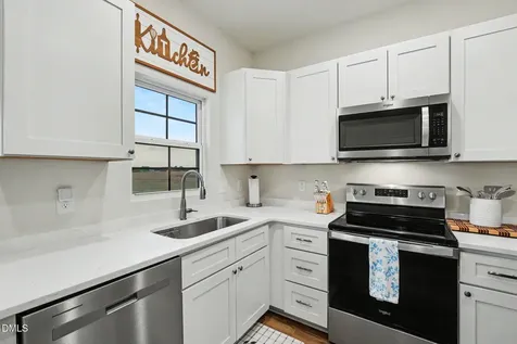 996 Red Hill Church Road Dunn NC 28334