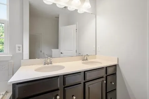 1152 Boxcar Way Apex NC 27502
