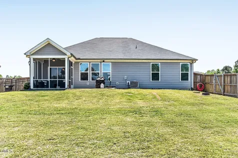 434 Windy Farm Drive Fuquay Varina NC 27526