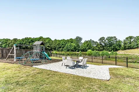 434 Windy Farm Drive Fuquay Varina NC 27526