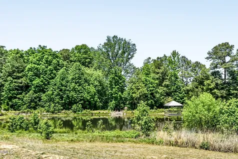 434 Windy Farm Drive Fuquay Varina NC 27526