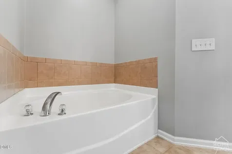 5817 Cameo Glass Way Raleigh NC 27612