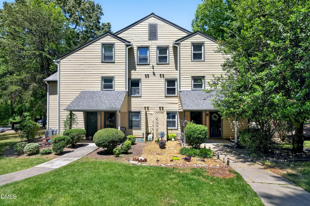 112 Broad Leaf Circle Raleigh NC 27613