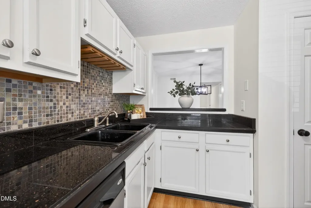 112 Broad Leaf Circle Raleigh NC 27613