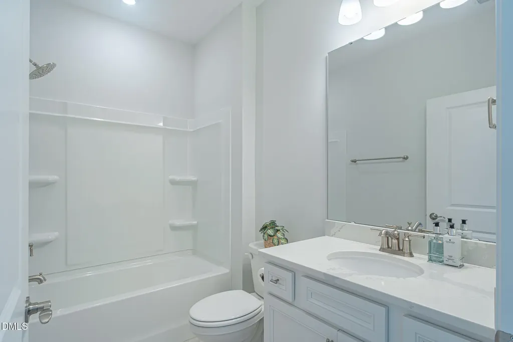 8208 White Star Drive Fuquay Varina NC 27526