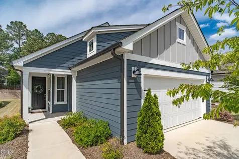 8208 White Star Drive Fuquay Varina NC 27526