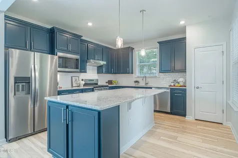 8208 White Star Drive Fuquay Varina NC 27526