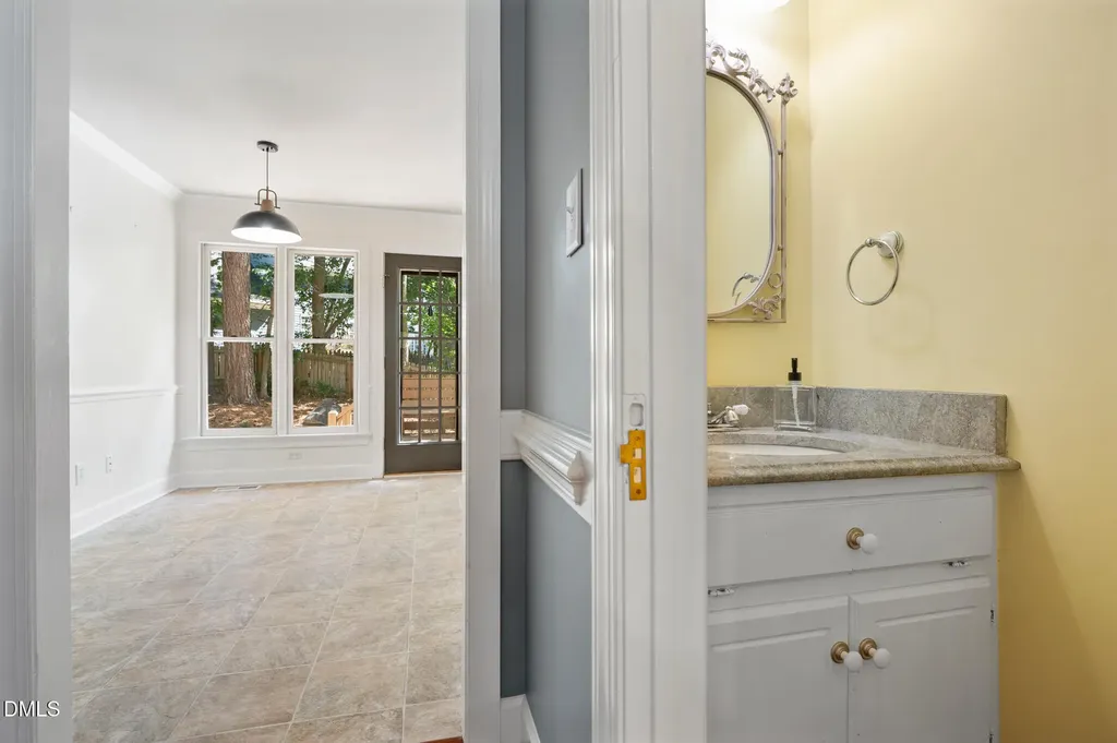 4712 Forest Highland Drive Raleigh NC 27604