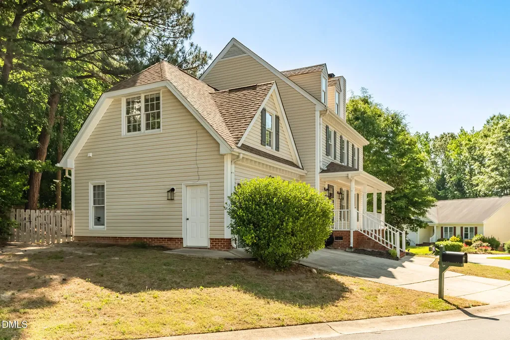 4712 Forest Highland Drive Raleigh NC 27604