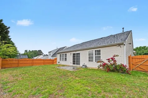 1016 Penncross Drive Raleigh NC 27610