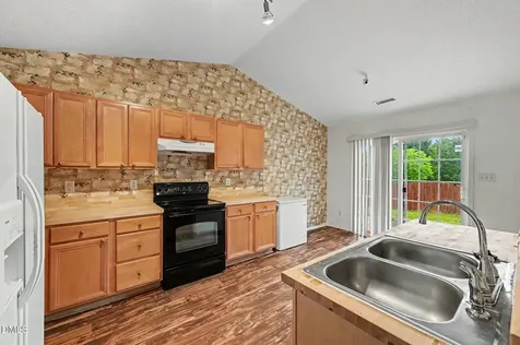 1016 Penncross Drive Raleigh NC 27610