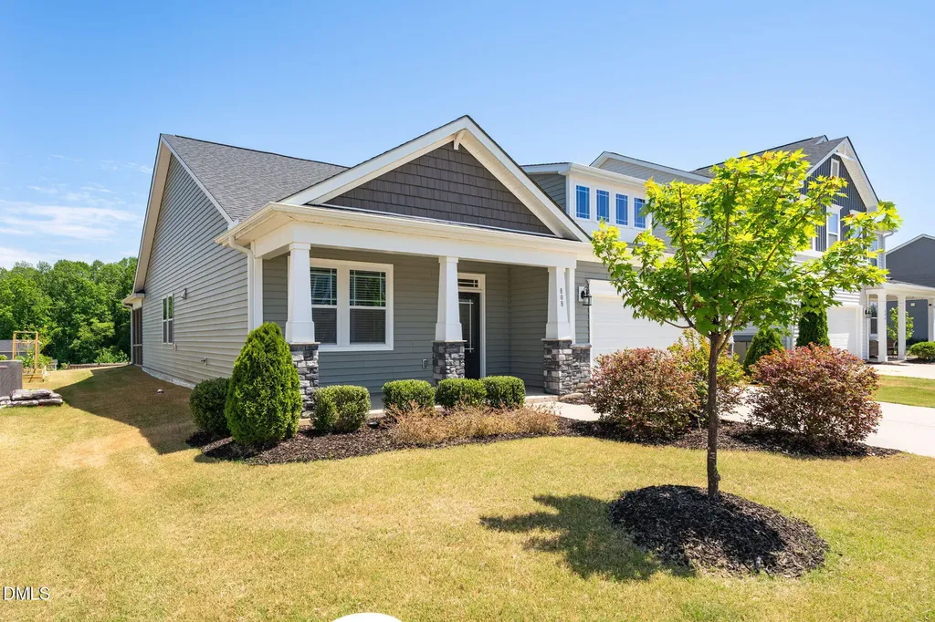 808 Briar Gate Drive Holly Springs NC 27540