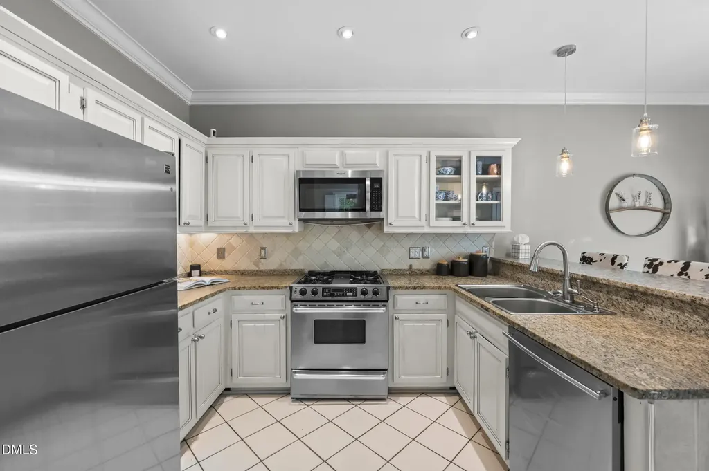 1407 Traherne Drive Raleigh NC 27612