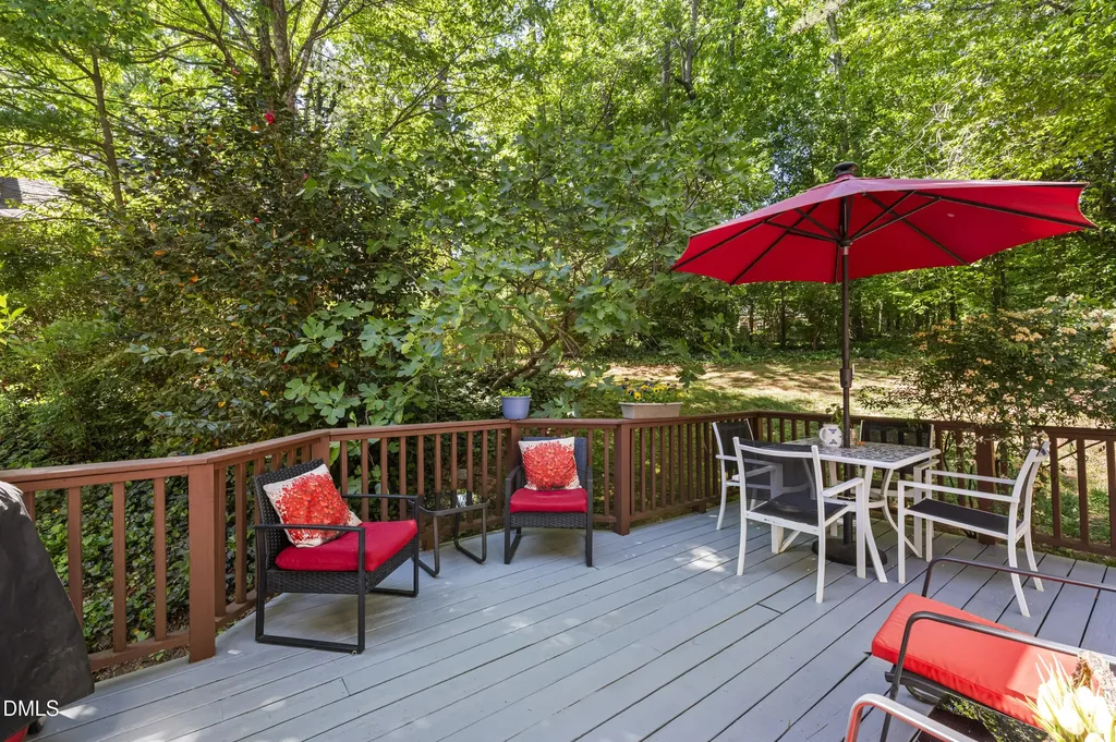 1407 Traherne Drive Raleigh NC 27612